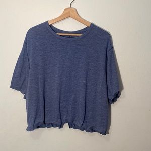 LULULEMON Cropped Tee